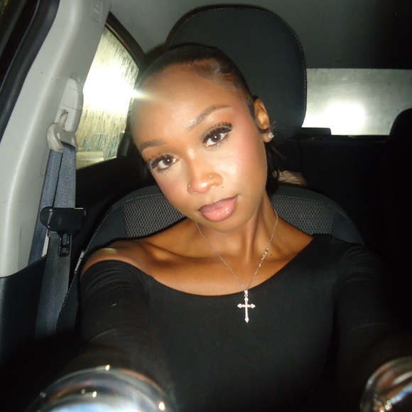 elysa_eve